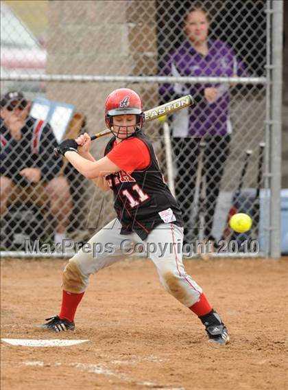 Thumbnail 1 in Grantsburg vs Arcadia (WIAA D3 Sectional Final) photogallery.