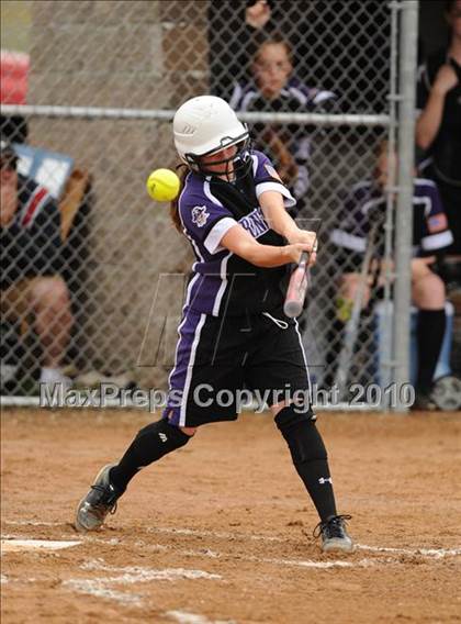 Thumbnail 3 in Grantsburg vs Arcadia (WIAA D3 Sectional Final) photogallery.