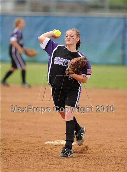 Thumbnail 2 in Grantsburg vs Arcadia (WIAA D3 Sectional Final) photogallery.