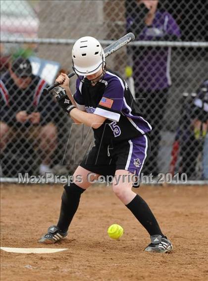 Thumbnail 2 in Grantsburg vs Arcadia (WIAA D3 Sectional Final) photogallery.