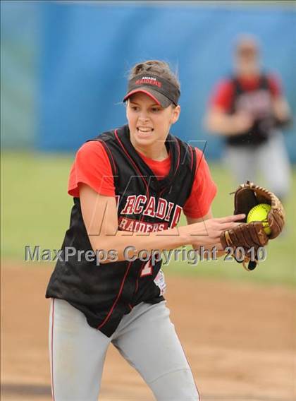 Thumbnail 3 in Grantsburg vs Arcadia (WIAA D3 Sectional Final) photogallery.
