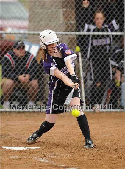 Thumbnail 3 in Grantsburg vs Arcadia (WIAA D3 Sectional Final) photogallery.