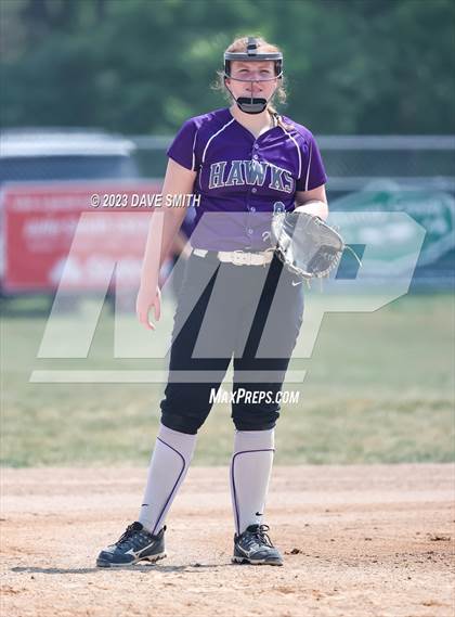 Thumbnail 1 in Edgewood-Colesburg vs Kee (West Delaware Innvitational) photogallery.