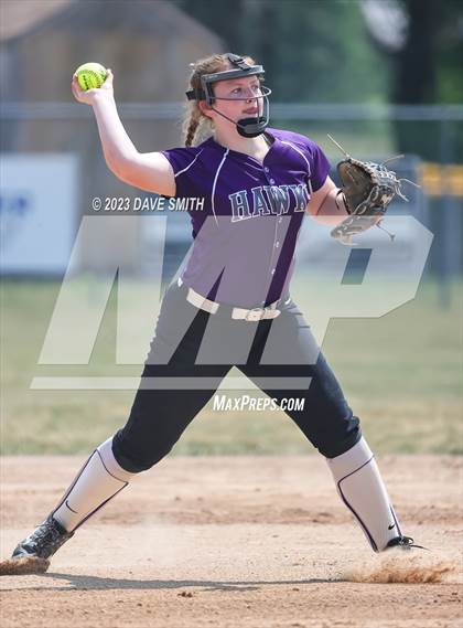 Thumbnail 1 in Edgewood-Colesburg vs Kee (West Delaware Innvitational) photogallery.