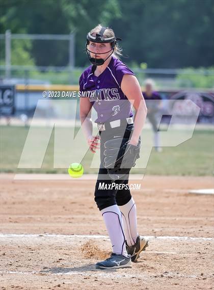 Thumbnail 1 in Edgewood-Colesburg vs Kee (West Delaware Innvitational) photogallery.