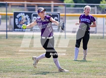 Thumbnail 3 in Edgewood-Colesburg vs Kee (West Delaware Innvitational) photogallery.