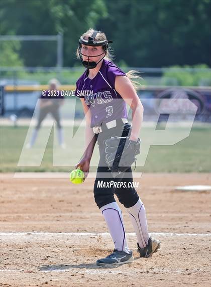 Thumbnail 3 in Edgewood-Colesburg vs Kee (West Delaware Innvitational) photogallery.