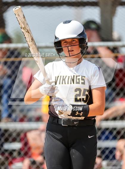 Thumbnail 1 in Edgewood-Colesburg vs Kee (West Delaware Innvitational) photogallery.