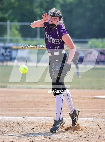Thumbnail 3 in Edgewood-Colesburg vs Kee (West Delaware Innvitational) photogallery.