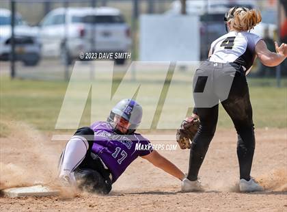 Thumbnail 1 in Edgewood-Colesburg vs Kee (West Delaware Innvitational) photogallery.