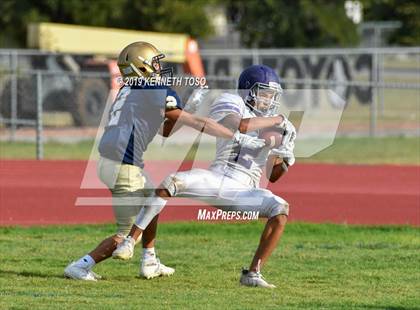 Thumbnail 1 in Warren @ O'Connor (Freshman A) photogallery.