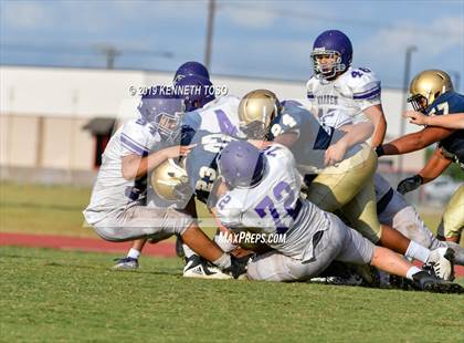 Thumbnail 2 in Warren @ O'Connor (Freshman A) photogallery.