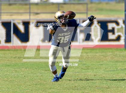 Thumbnail 2 in Warren @ O'Connor (Freshman A) photogallery.
