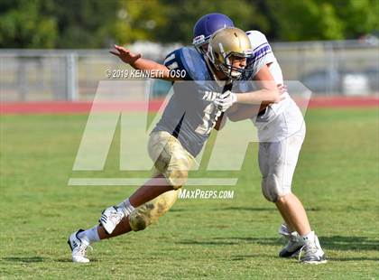 Thumbnail 2 in Warren @ O'Connor (Freshman A) photogallery.