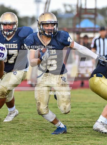 Thumbnail 1 in Warren @ O'Connor (Freshman A) photogallery.