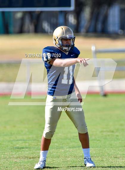Thumbnail 1 in Warren @ O'Connor (Freshman A) photogallery.