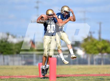 Thumbnail 2 in Warren @ O'Connor (Freshman A) photogallery.