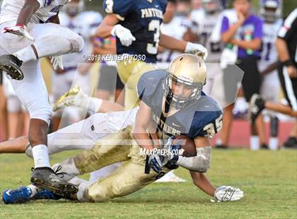 Thumbnail 2 in Warren @ O'Connor (Freshman A) photogallery.