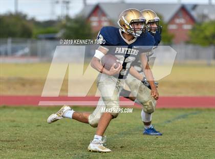 Thumbnail 1 in Warren @ O'Connor (Freshman A) photogallery.