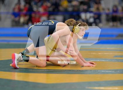Thumbnail 3 in VHSL Class 5 State Championships 132lbs Final photogallery.