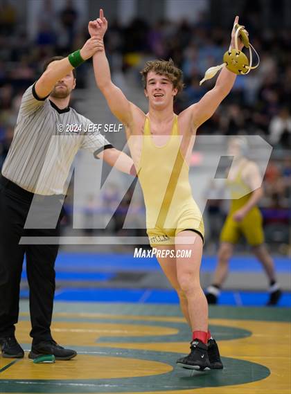 Thumbnail 1 in VHSL Class 5 State Championships 132lbs Final photogallery.