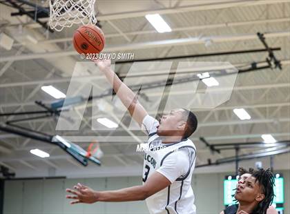 Thumbnail 1 in Staley vs. Park Hill South (MSHSAA Class 6 District 8 Semifinal) photogallery.