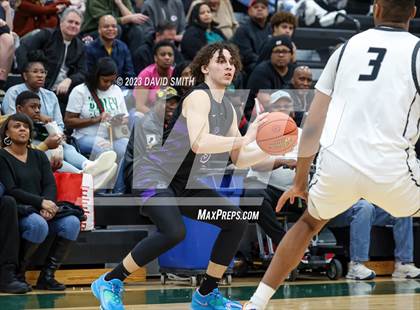 Thumbnail 2 in Staley vs. Park Hill South (MSHSAA Class 6 District 8 Semifinal) photogallery.