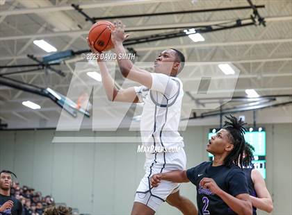 Thumbnail 3 in Staley vs. Park Hill South (MSHSAA Class 6 District 8 Semifinal) photogallery.