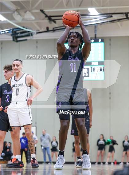 Thumbnail 1 in Staley vs. Park Hill South (MSHSAA Class 6 District 8 Semifinal) photogallery.