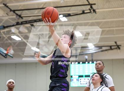 Thumbnail 2 in Staley vs. Park Hill South (MSHSAA Class 6 District 8 Semifinal) photogallery.