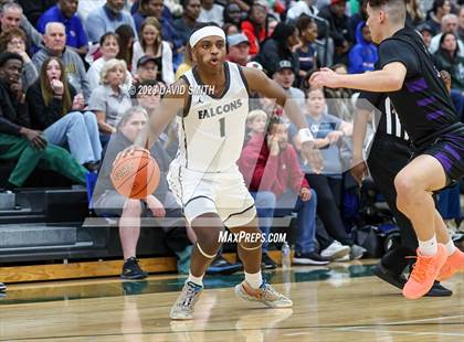 Thumbnail 2 in Staley vs. Park Hill South (MSHSAA Class 6 District 8 Semifinal) photogallery.