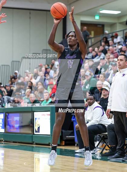 Thumbnail 1 in Staley vs. Park Hill South (MSHSAA Class 6 District 8 Semifinal) photogallery.
