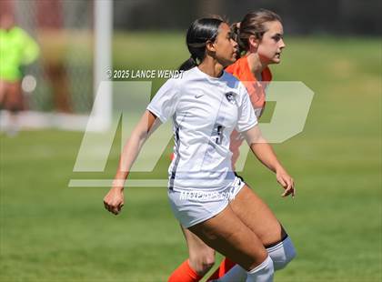 Thumbnail 2 in Cherokee Trail @ Lakewood photogallery.