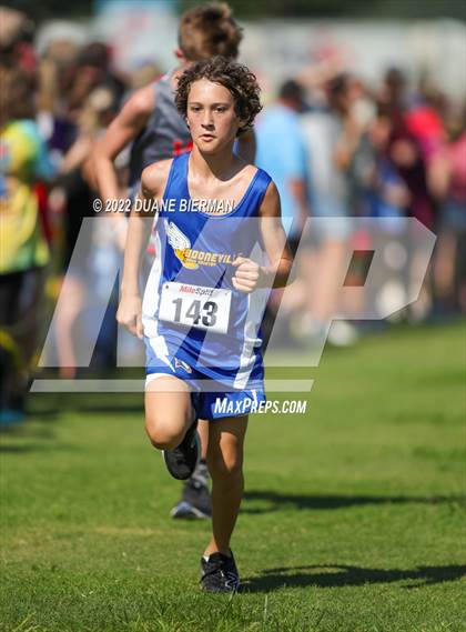 Thumbnail 2 in New Albany XC Classic photogallery.
