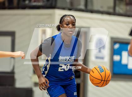 Thumbnail 2 in Fayetteville Christian vs. Riverside Christian Academy photogallery.