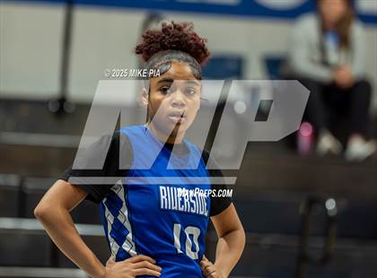 Thumbnail 1 in Fayetteville Christian vs. Riverside Christian Academy photogallery.