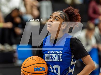 Thumbnail 3 in Fayetteville Christian vs. Riverside Christian Academy photogallery.