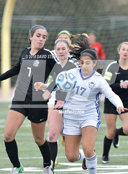 Thumbnail 3 in Granite Bay vs. Davis (CIF SJS D1 Final) photogallery.