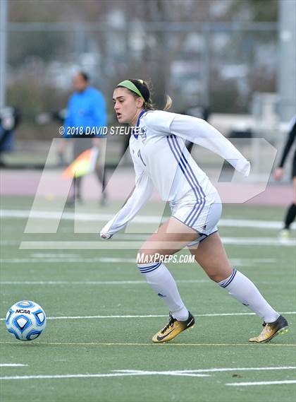 Thumbnail 2 in Granite Bay vs. Davis (CIF SJS D1 Final) photogallery.