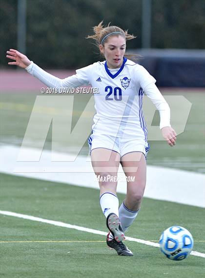 Thumbnail 2 in Granite Bay vs. Davis (CIF SJS D1 Final) photogallery.