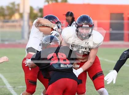 Thumbnail 3 in Liberty Intrasquad Scrimmage photogallery.