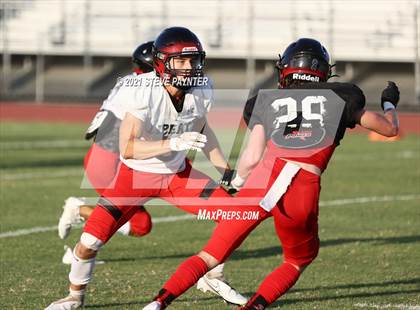 Thumbnail 2 in Liberty Intrasquad Scrimmage photogallery.