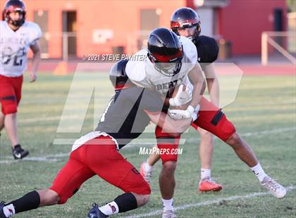 Thumbnail 2 in Liberty Intrasquad Scrimmage photogallery.