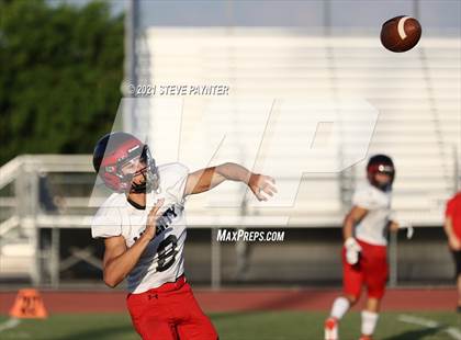 Thumbnail 3 in Liberty Intrasquad Scrimmage photogallery.
