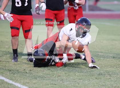 Thumbnail 3 in Liberty Intrasquad Scrimmage photogallery.