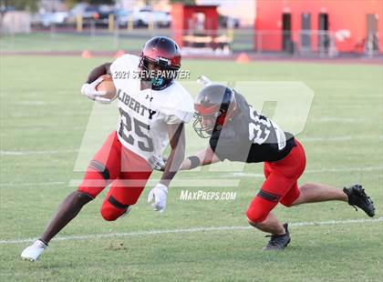 Thumbnail 3 in Liberty Intrasquad Scrimmage photogallery.