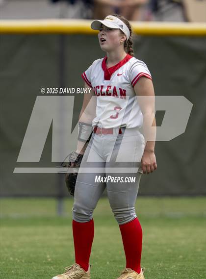 Thumbnail 2 in Glen Allen @ McLean (VHSL Class 6 State Semifinal) photogallery.
