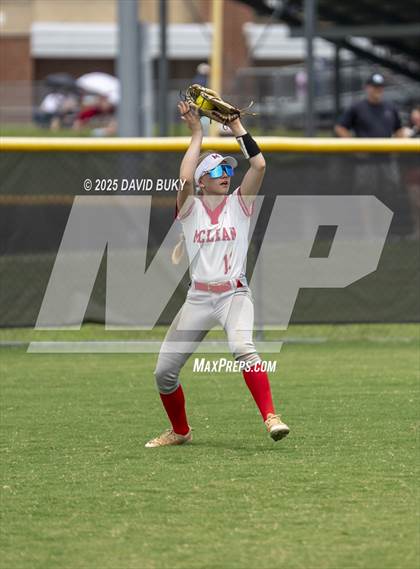 Thumbnail 1 in Glen Allen @ McLean (VHSL Class 6 State Semifinal) photogallery.