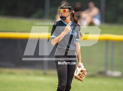 Thumbnail 1 in Glen Allen @ McLean (VHSL Class 6 State Semifinal) photogallery.