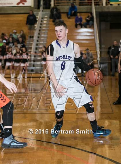 Thumbnail 1 in Royalton-Hartland vs. Fredonia photogallery.